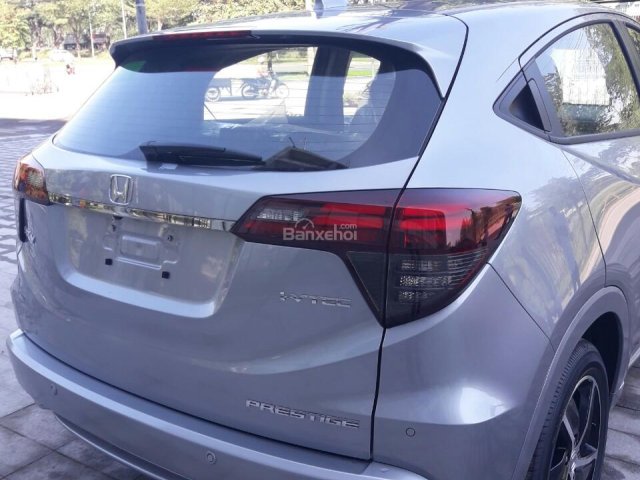 Duy nhất một xe Honda HRV bản L màu bạc, liên hệ nhận xe ngay