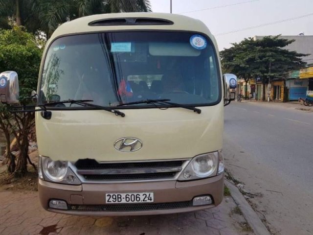 Bán xe Hyundai County đời 2009, màu kem (be), 370tr0