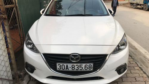 Xe Mazda 3 AT năm 2015, màu trắng xe gia đình 0