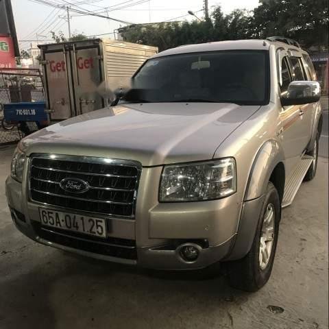 Cần bán xe Ford Everest 2008, còn mới giá cạnh tranh