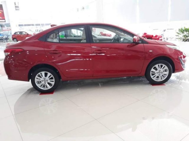 Cần bán xe Toyota Vios E 1.5MT 2018, màu đỏ