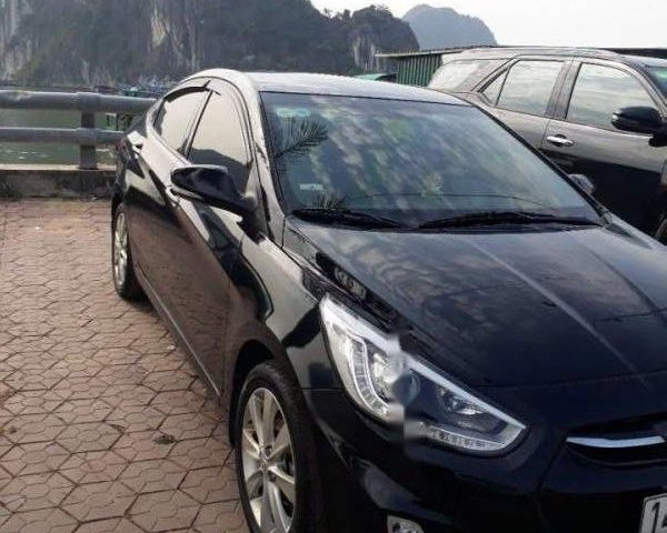 Bán ô tô Hyundai Accent Blue sản xuất năm 2014, màu đen số sàn0