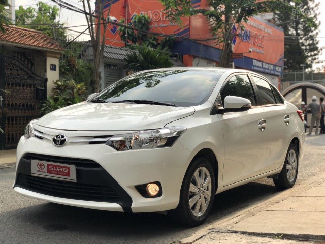 Bán xe Toyota Vios 1.5G AT đời 2017, màu trắng