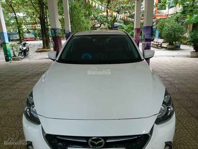 Cần bán lại xe Mazda 2 Skyactive đời 2017, màu trắng, 520tr