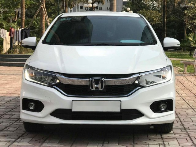 Bán Honda City Top sản xuất năm 2017, màu trắng, giá 612tr