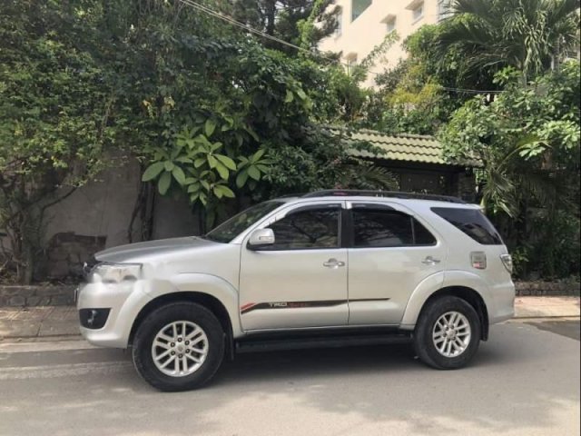 Cần bán xe Toyota Fortuner 2.5 G sản xuất 2013, màu bạc, giá 771tr