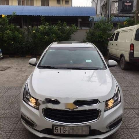 Bán Chevrolet Cruze AT sản xuất 2017, màu trắng, nhập khẩu