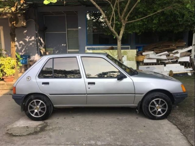 Bán Peugeot 205 đời 1993, màu bạc, giá tốt0