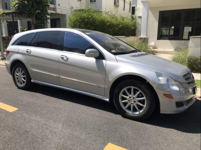 Bán Mercedes Benz R350 2007, màu bạc