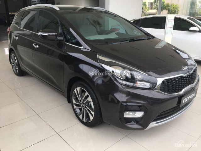 Bán xe Kia Rondo GAT sản xuất 2019, xe có sẵn giao ngay đi tết