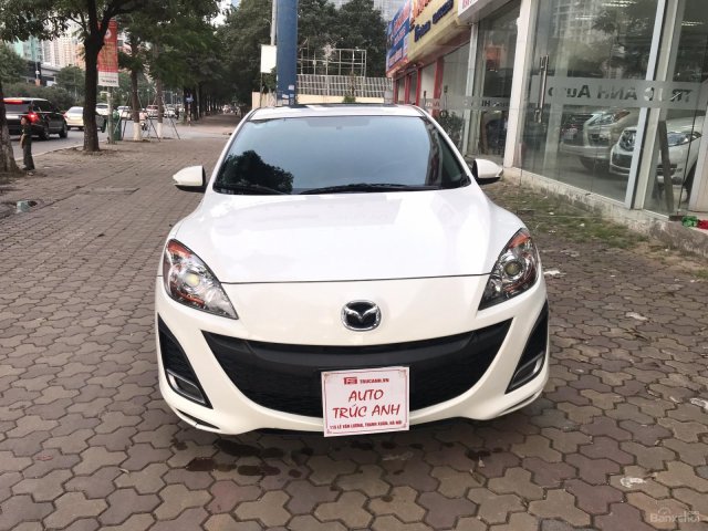 Cần bán xe Mazda 3 đời 2011, màu trắng, nhập khẩu nguyên chiếc, 430tr