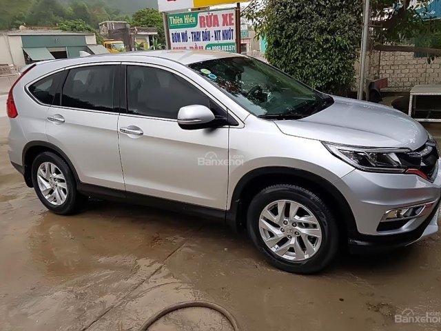 Cần bán gấp Honda CR V 2.0 AT năm 2015 như mới, 829 triệu0