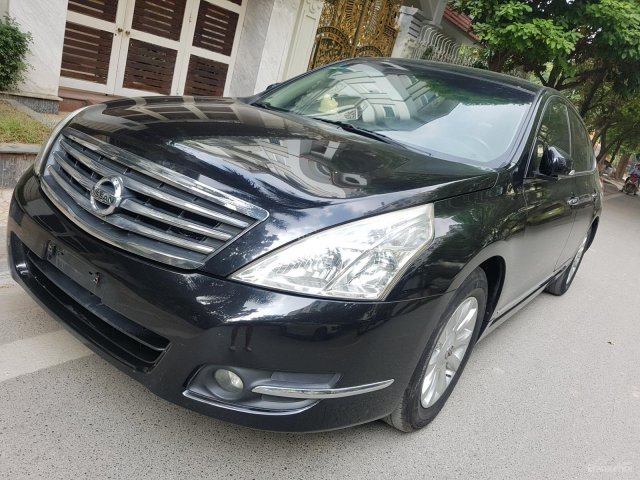 Bán xe Nissan Teana 2009 nhập khẩu màu đen, số tự động