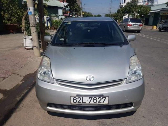 Bán ô tô Toyota Prius 2003, màu bạc, nhập khẩu nguyên chiếc xe gia đình, giá chỉ 395 triệu0