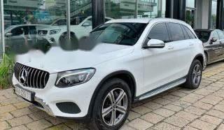 Bán Mercedes GLC 250 sản xuất năm 2017, nhập khẩu nguyên chiếc0