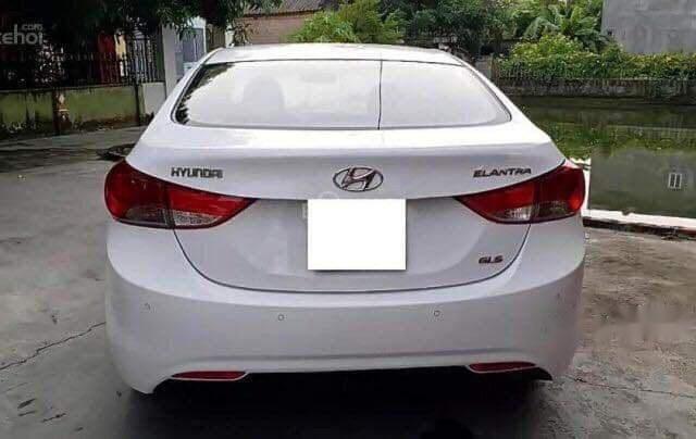 Bán Hyundai Elantra 1.8AT năm sản xuất 2013, màu trắng, xe nhập, 497tr