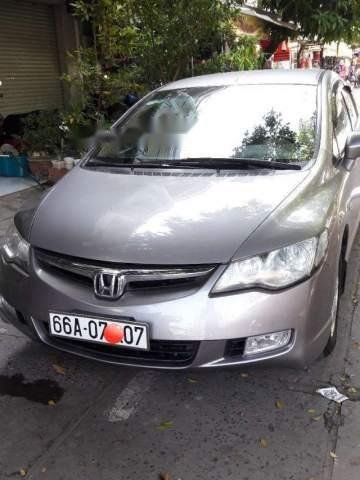 Bán xe Honda Civic 2006, màu bạc còn mới, 345tr