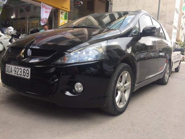 Bán ô tô Mitsubishi Grandis sản xuất năm 2009, màu đen