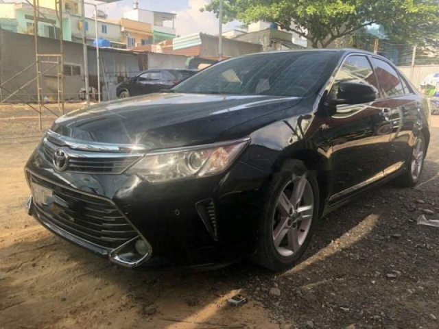 Cần bán lại xe Toyota Camry 2.5Q 2015, màu đen, nhập khẩu