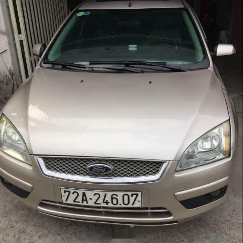 Cần bán xe Ford Focus sản xuất 2006, màu xám, 245 triệu