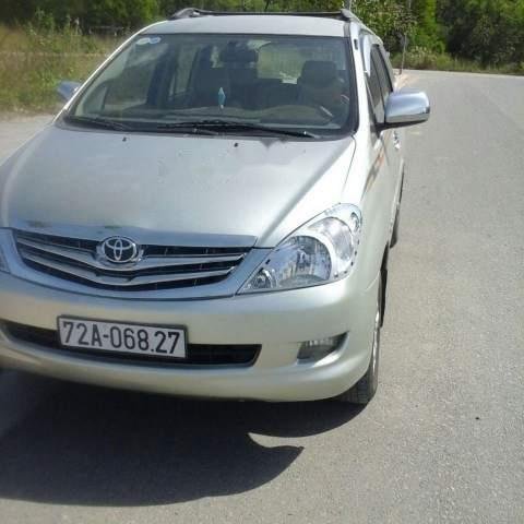 Bán xe Toyota Innova đời 2008, màu bạc