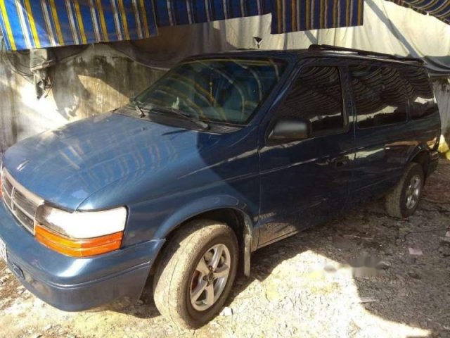 Bán lại xe Dodge Caravan sản xuất năm 1993, màu xanh lam, nhập khẩu 0