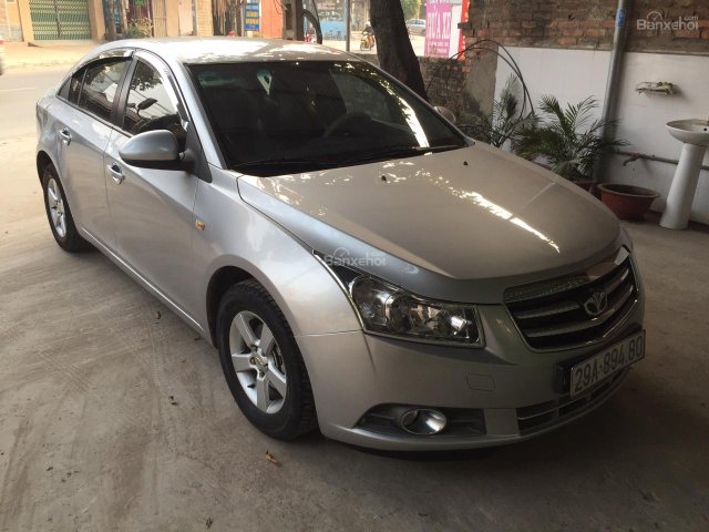 Bán Daewoo Lacetti số sàn 2010, màu bạc, xe nhập 