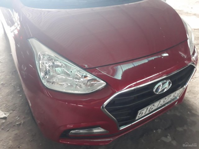 Cần bán Hyundai Grand i10 sx 2017 đăng ký 2018, bản đủ, giá chỉ 385tr + hỗ trợ 85%, hotline 0938878099 (Quang)