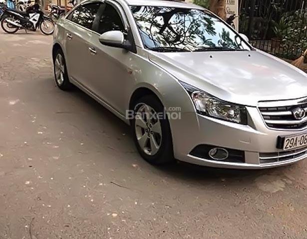 Cần bán lại xe Daewoo Lacetti CDX 1.6 AT năm sản xuất 2010, màu bạc, nhập khẩu, 285 triệu