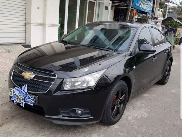 Bán xe Chevrolet Cruze 2014, màu đen 