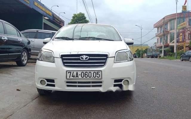 Cần bán xe Daewoo Gentra 2007, màu trắng giá cạnh tranh