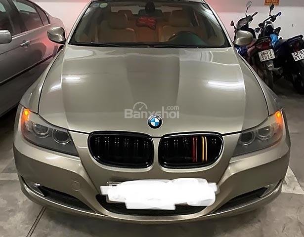 Cần bán xe BMW 3 Series 320i năm 2009, màu vàng, nhập khẩu