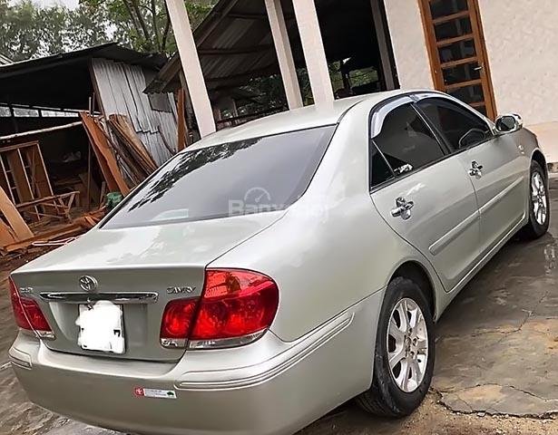 Cần bán gấp Toyota Camry 2.4G sản xuất 2006, màu bạc như mới