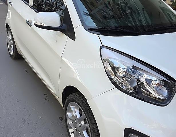 Cần bán Kia Picanto năm 2013, màu trắng chính chủ