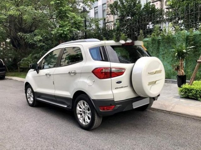 Cần bán xe Ford EcoSport Titanium đời 2014, màu trắng