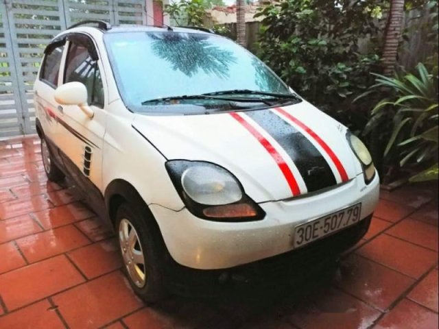 Bán Chevrolet Spark MT đời 2009, màu trắng, giá 89tr