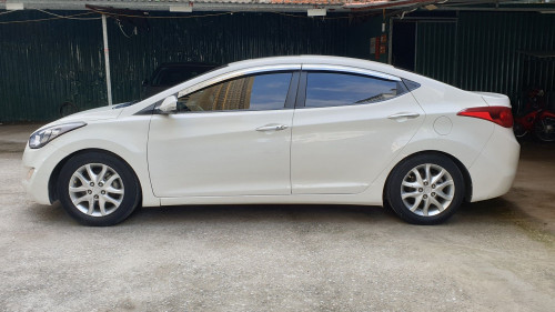 Cần bán Hyundai Elantra 1.8 AT đời 2010, màu trắng, nhập khẩu  0