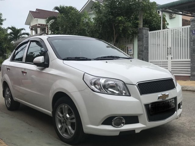 Bán xe Chevrolet Aveo LS năm sản xuất 2015, màu trắng, xe nhập 