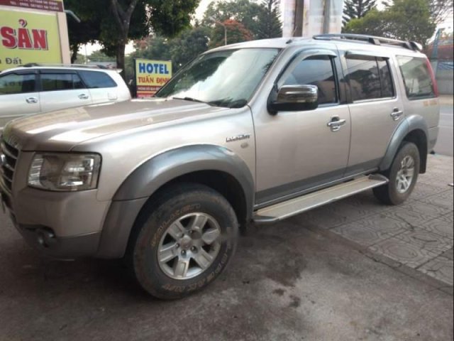 Cần bán lại xe Ford Everest năm sản xuất 2007, màu bạc, 355 triệu