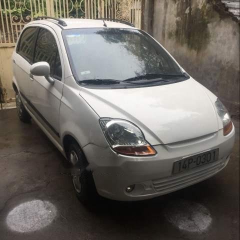 Cần bán xe Chevrolet Spark 2010, màu trắng, nhập khẩu nguyên chiếc như mới