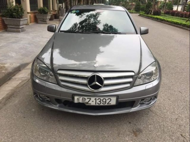 Cần bán lại xe Mercedes C 300 sản xuất 2010, màu xám, giá 545tr