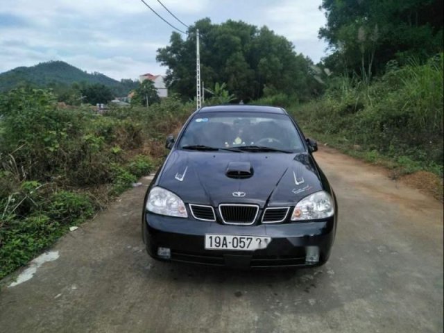 Bán xe Daewoo Lacetti SE đời 2004, màu bạc, 135tr0