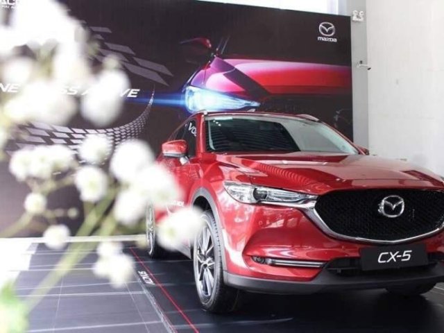 Cần bán xe Mazda CX 5 năm 2018, màu đỏ, 899tr