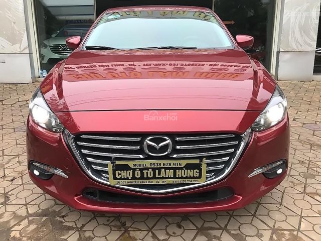 Cần bán Mazda 3 1.5 AT sản xuất 2018, màu đỏ, giá 666tr