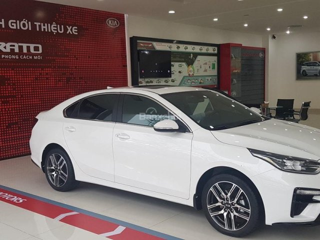 Kia Cerato 2019 giá giảm sốc ưu đãi cho khách gọi ngay. Hỗ trợ khách nợ xấu, Hỗ trợ trả góp 80%, sẵn xe giao ngay