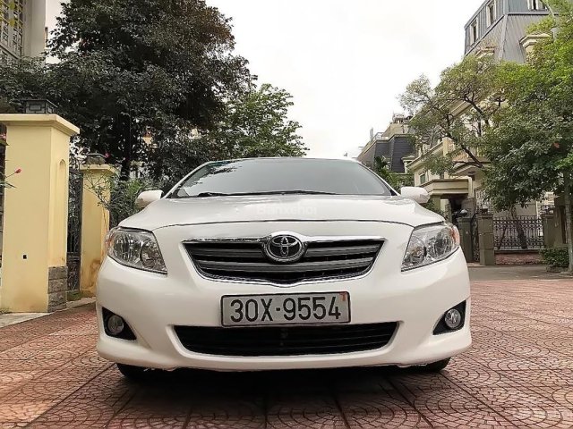 Bán ô tô Toyota Corolla Altis năm 2010, màu trắng, xe nhập, giá 475tr