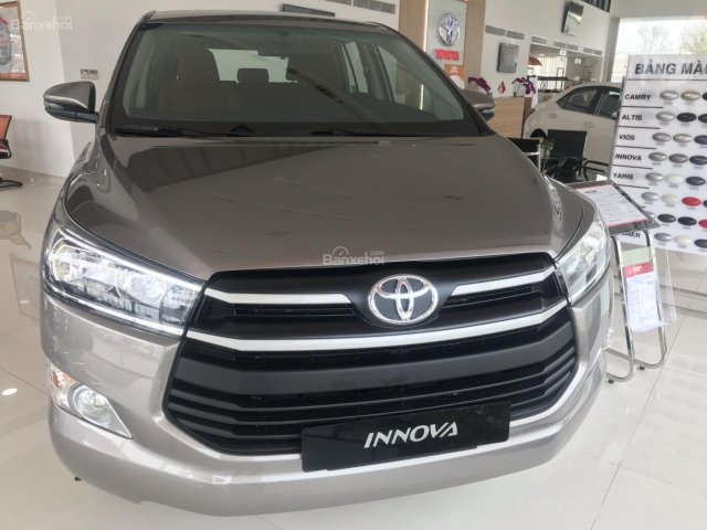 [ Khuyến mãi tháng 12/2018 Toyota Innova 2018 giá vốn - xả hàng lấy chỉ tiêu ] Hotline 0917795052