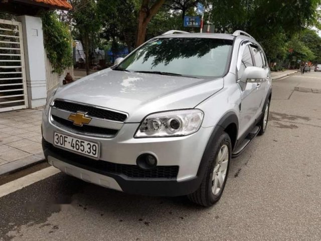 Cần bán lại xe Chevrolet Captiva LTZ sản xuất năm 2008, màu bạc chính chủ