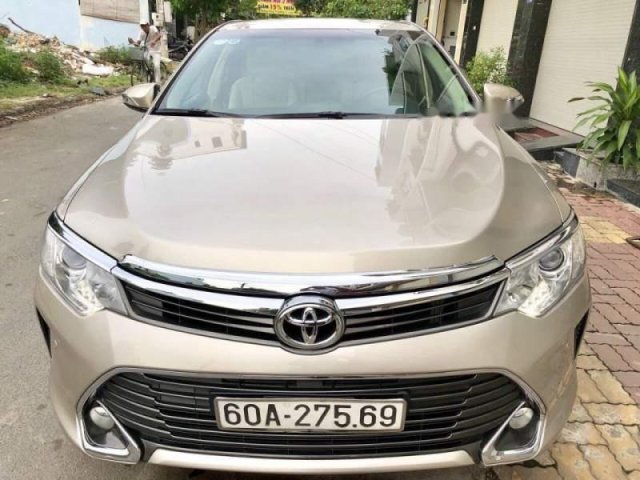 Cần bán xe Toyota Camry 2.5G 2016, xe chạy 5vạn2