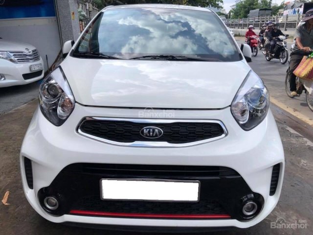 Bán xe Kia Morning Si 1.25 AT sản xuất năm 2017, màu trắng, 385 triệu